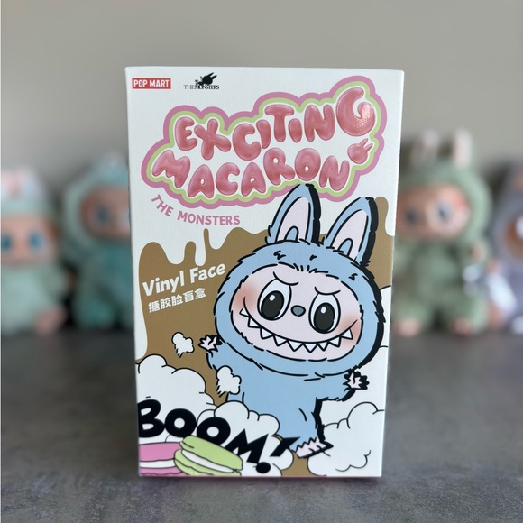 Labubu “Macaron” Sesame Bean - Picture 2 of 7